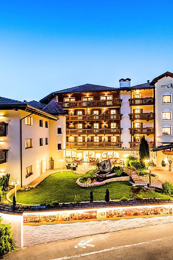 Almhof Hotel Call